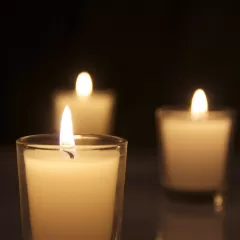 El poder espiritual de la vela blanca: significados y uso
